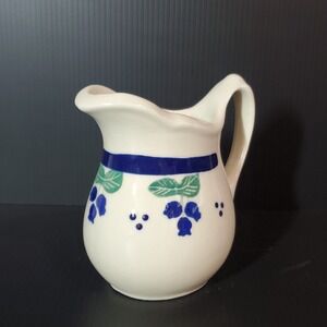 Vintage Hartstone Pottery USA  1980's BLUEBERRY PATTERN CREAMER‎ MINT Condition